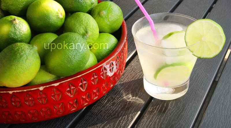 lemon with juice
