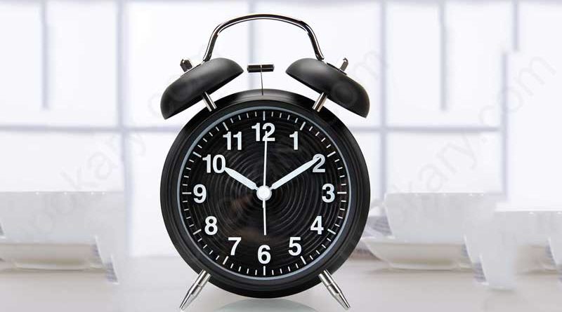 table clock