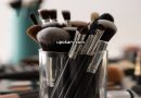 makeup brush